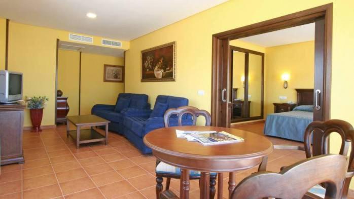 Hotel Porfirio Zahara de los Atunes Εξωτερικό φωτογραφία